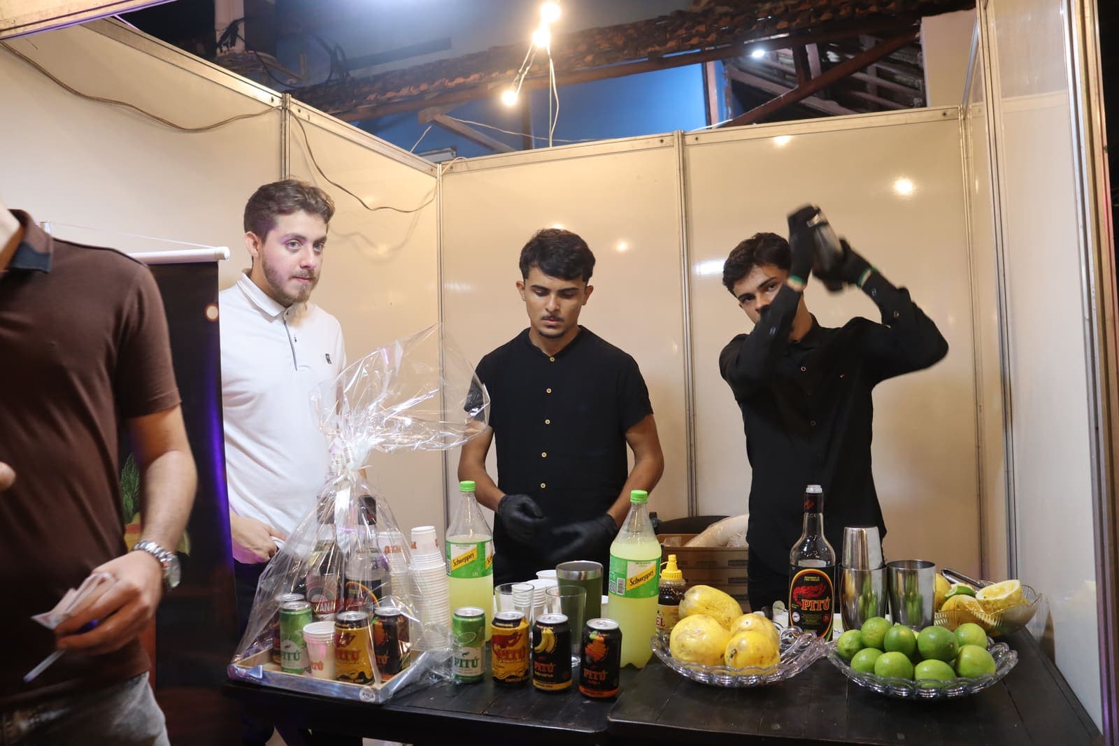 Estande de drinks na feira